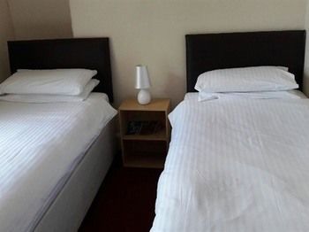 The City Inn Truro Zewnętrze zdjęcie